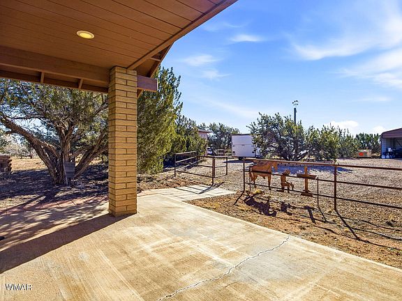 4th image of 5460 Hay Hollow Rd