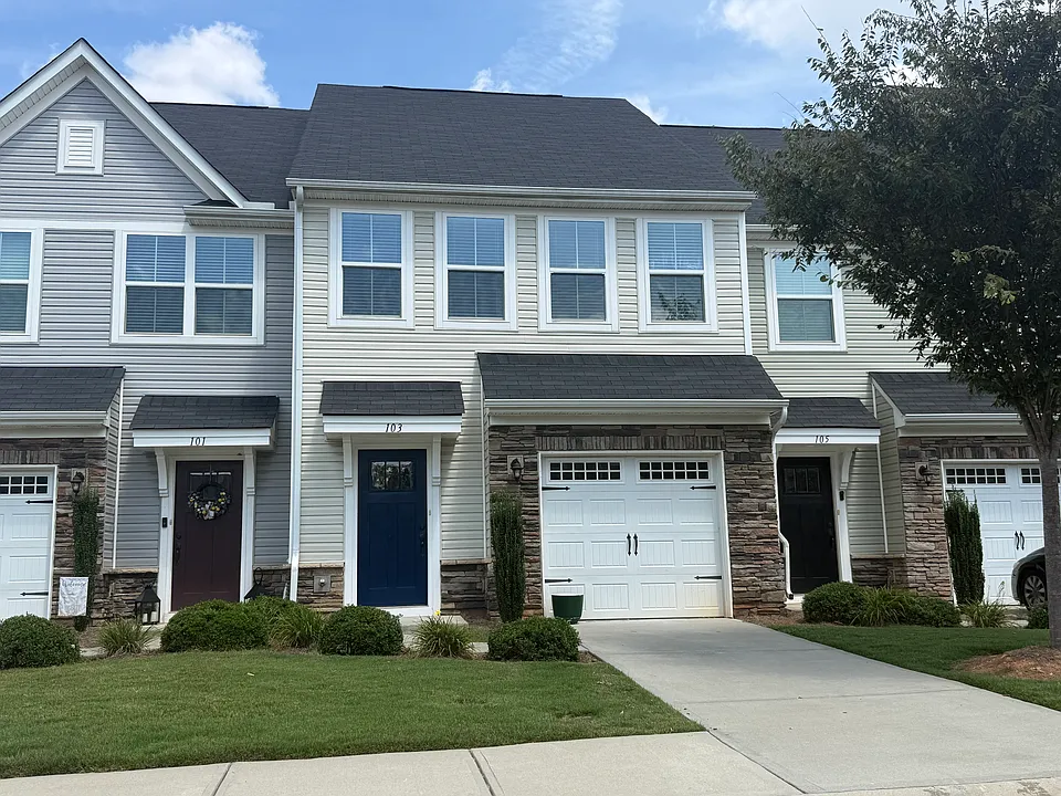 103 Roudwood Dr