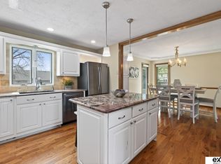15017 Pepperwood Dr, Omaha, NE 68154