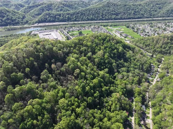 Burning Springs Rd, Belle, WV 25015