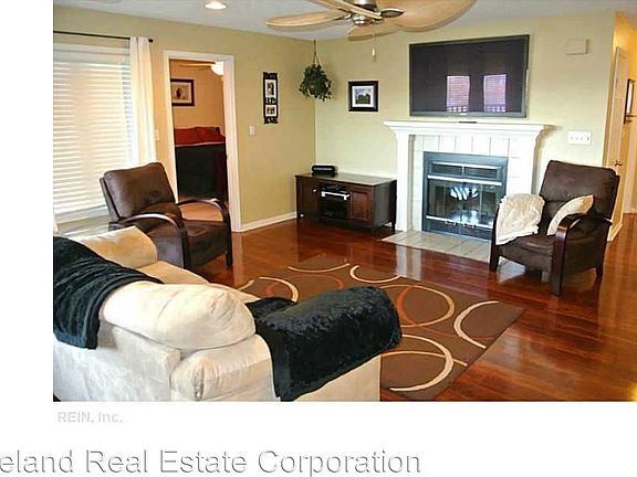 5th image of 4820 Bay Landing Dr
