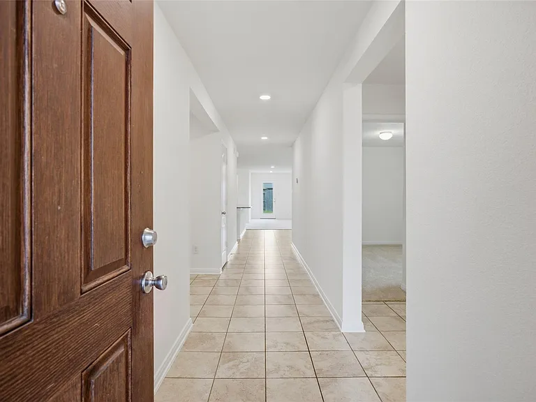 16511 Chill Brook Dr — Photo 2