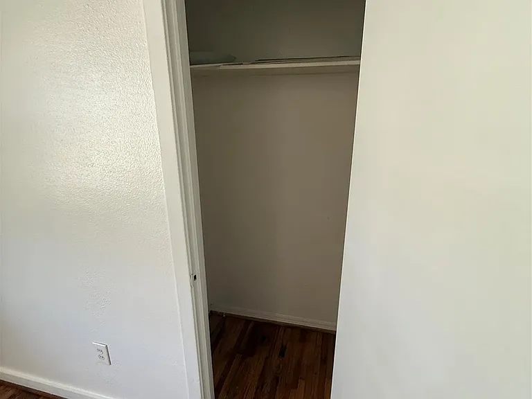 3002 Market St #4 — Photo 11