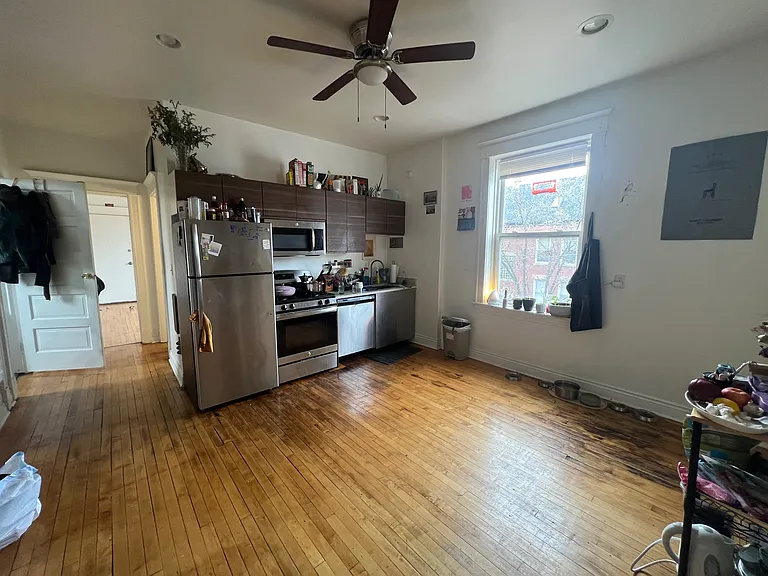 2658 W 23rd St #3R — Photo 13