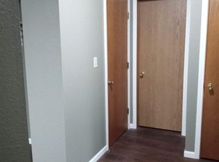 701 Lily Ln UNIT 102, Ada, MN 56510