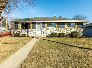 1903 22nd Ave, Kenosha, WI 53140
