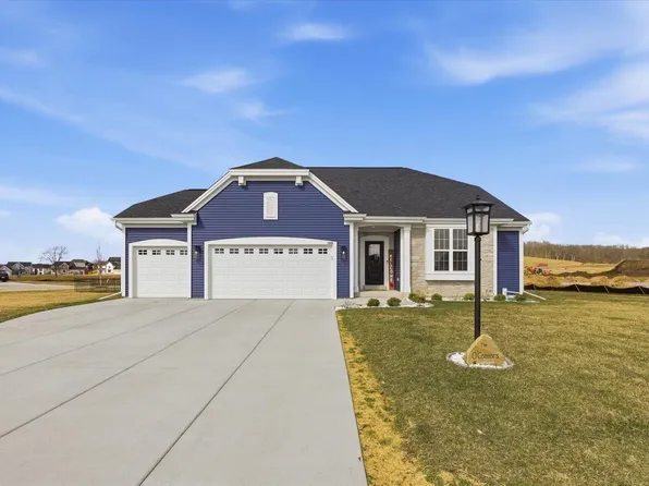 1425 Chapman COURT, Mukwonago, WI 53149