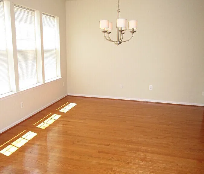 1114 Red Hawk Way — Photo 3
