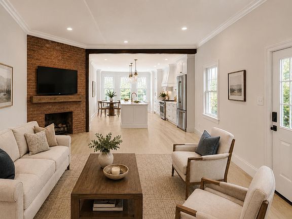 4th image of 563 Rutledge Ave #A & B
