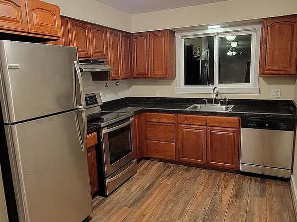 6566 SW Terri Ct APT 17, Portland, OR 97225