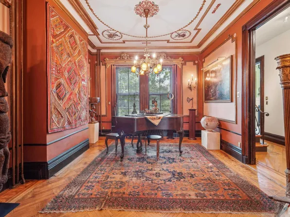 74 Sherman Place image 14 of 50