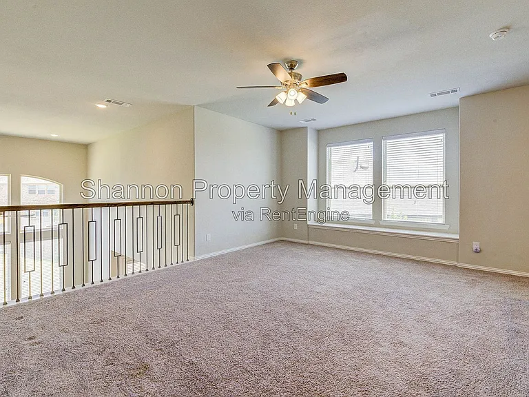 6102 Grace Falls Dr — Photo 11