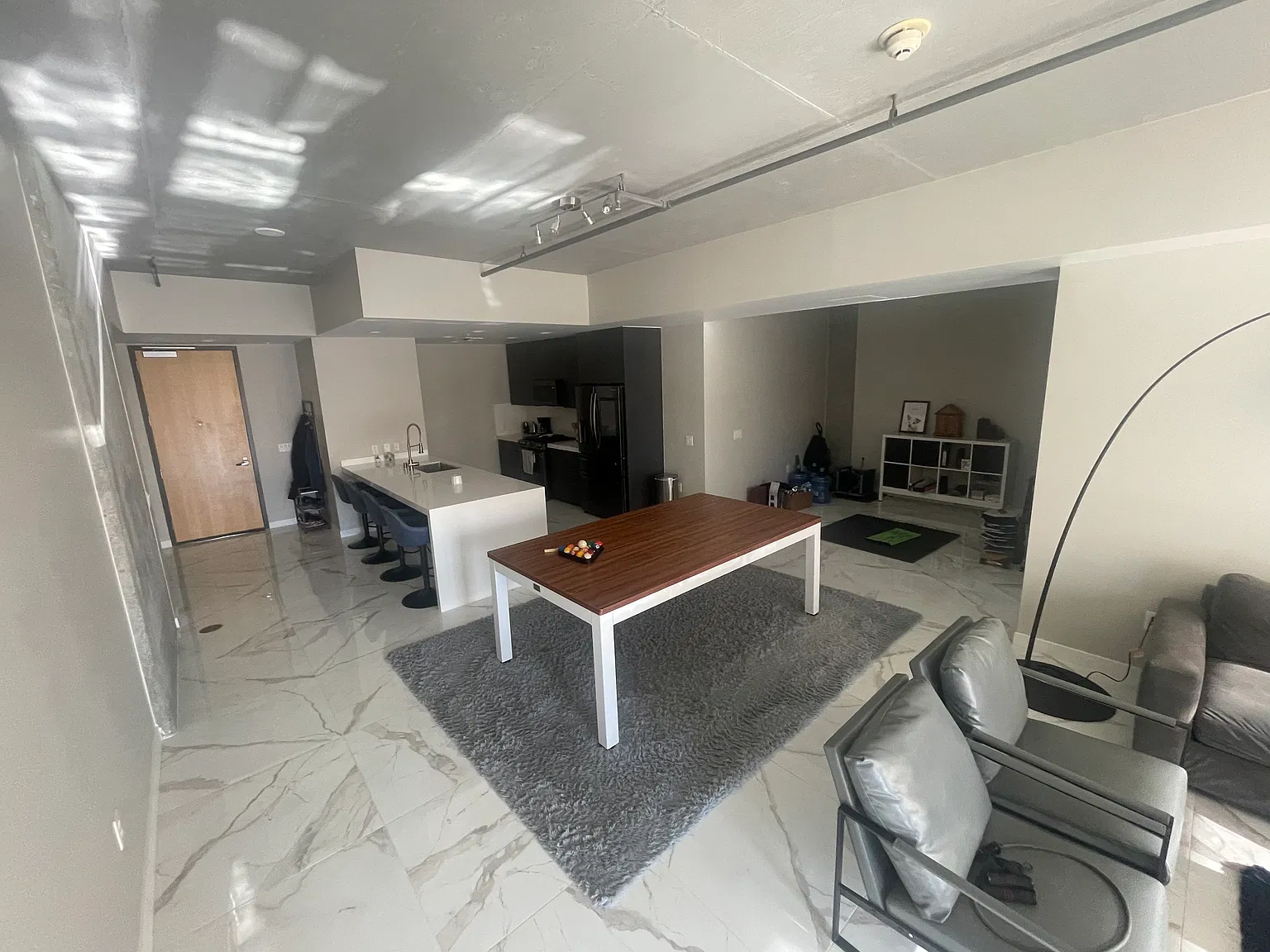 2 bed, 1397 sqft, $2,875 — Photo 2