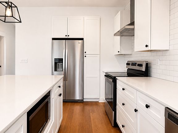 5th image of 214 Allison Way