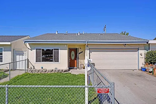 1285 Boa Vista Dr Photo 1