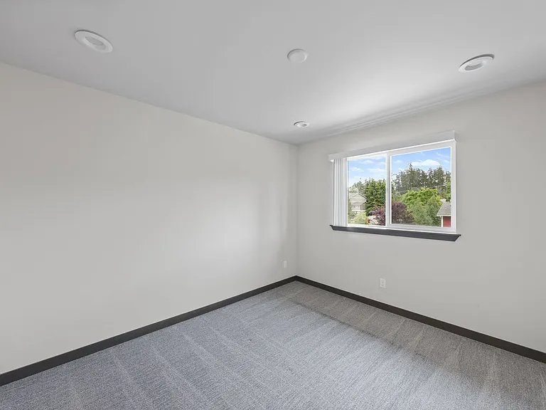 1621 SW Mulberry Pl #D304 — Photo 8