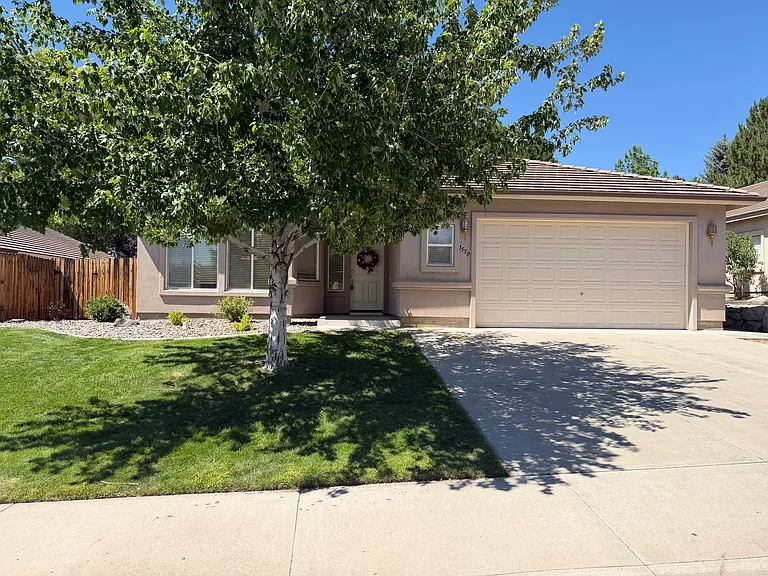 1550 Freeman Way — Photo 1