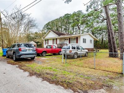 13830 Childress Ave, Bayou La Batre, AL, 36509