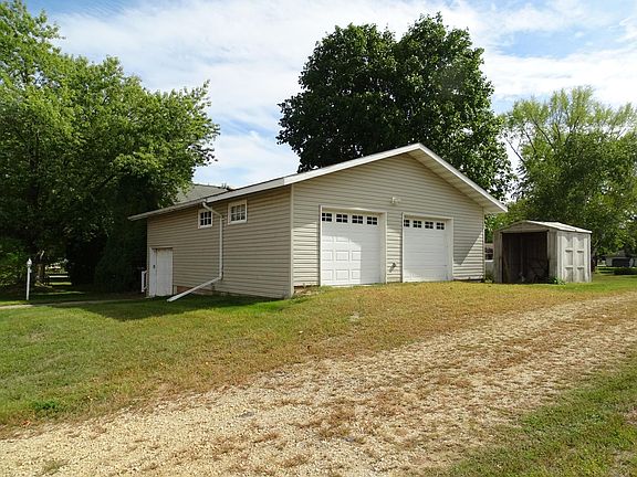 4th image of 605 5th St