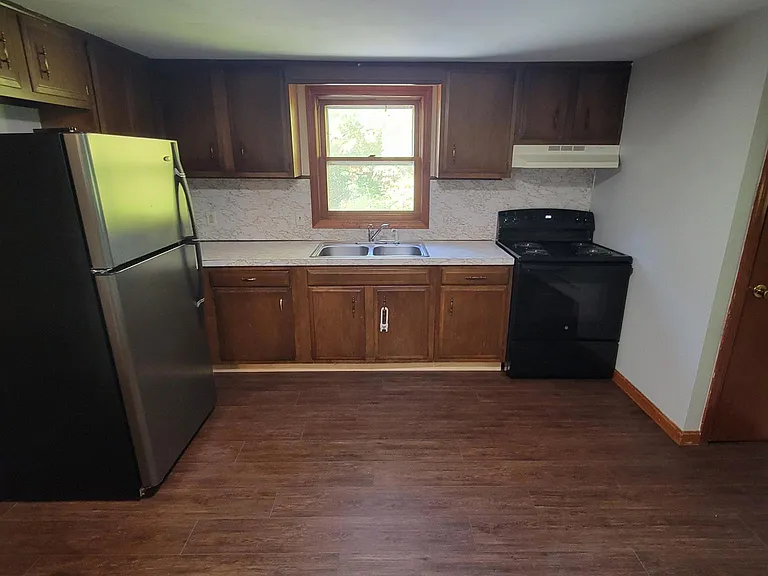 18 Cady St #C — Photo 4