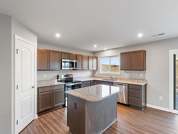 2nd image of 1699 Cherry Blossom Dr