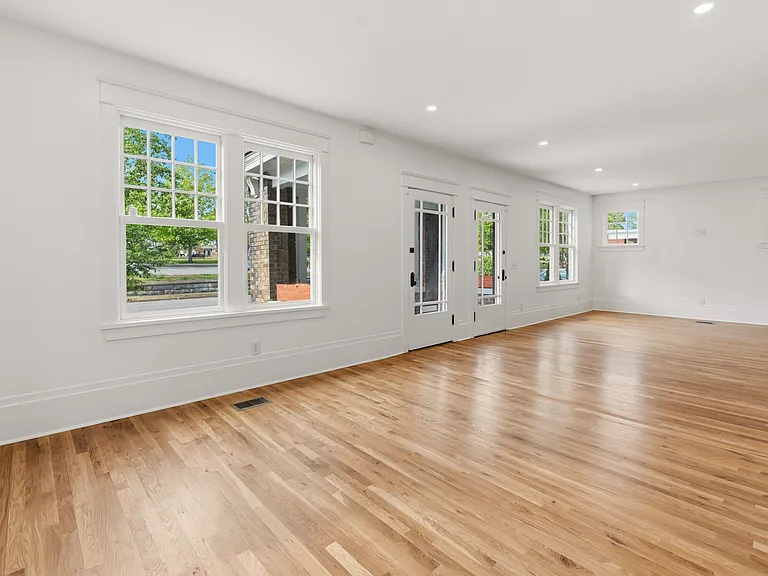 610 Russell St — Photo 33