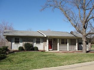 1006 Fairland Rd, Jefferson City, MO 65109