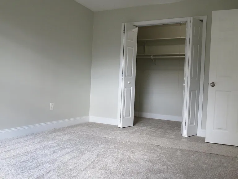 7479 Little River Tpke #103 — Photo 5