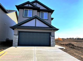 1543 12th Ave NW, Edmonton, AB T6T 2S6