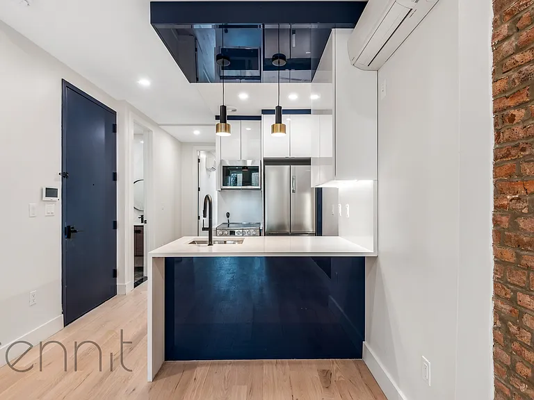 893 4th Ave #2F — Photo 9