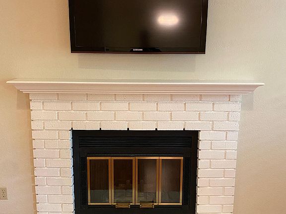 4th image of 1403 La Terrace Cir