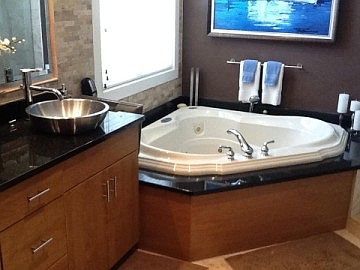 http://www.propertyboss.net/CustomerImages/SWEYER_71385/media/Properties/1117%20Arboretum%20Drive/zsmall_house%2010.jpg