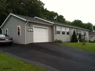 833 Myers Rd, East Freedom, PA 16637