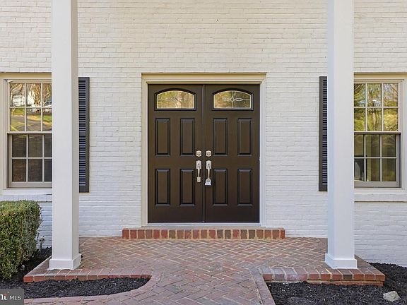 5th image of 12136 Westwood Hills Dr