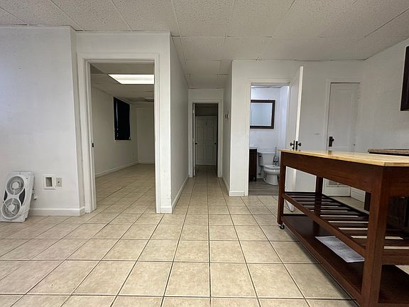 2nd image of 24 Strawberry St