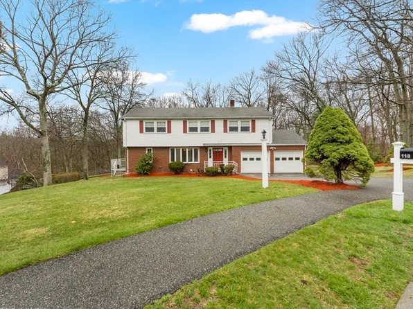 118 Sherbourne Pl, Waltham, MA 02451