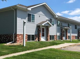 715 6th Ave S #14, Brookings, SD 57006
