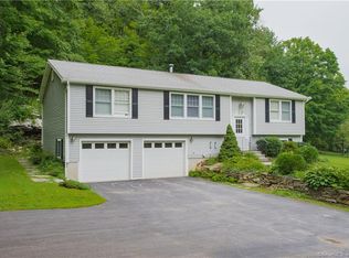 120 Rattlesnake Ledge Rd, Salem, CT 06420