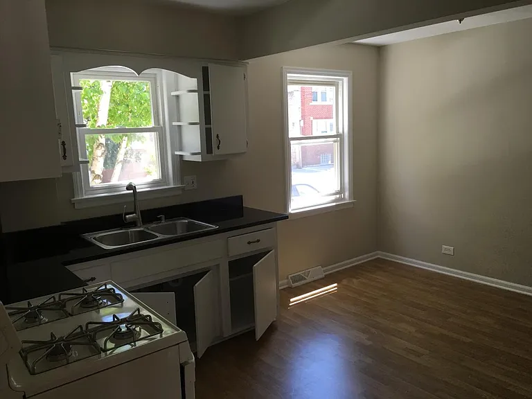 5501 W Dakin St #1 — Photo 7