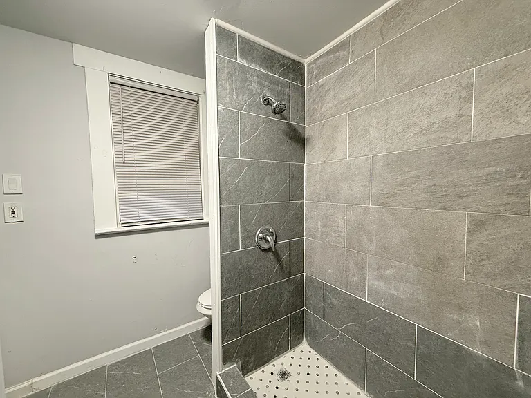 44 N 16th St #2 — Photo 5