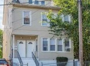 382-384 Peshine Ave, Newark, NJ 07112