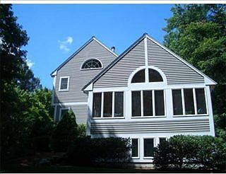 2nd image of 6 Woodbury Ln