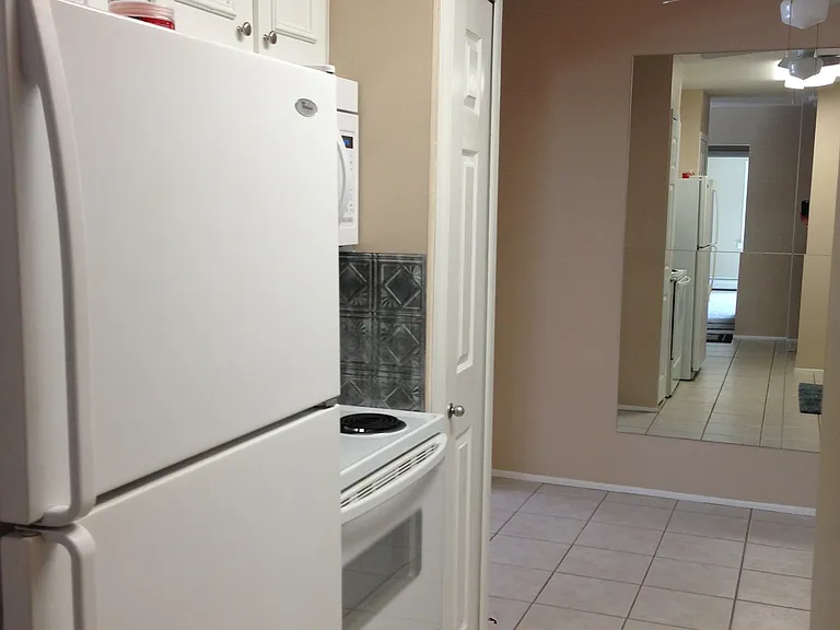 721 W Maple Rd #66 — Photo 12