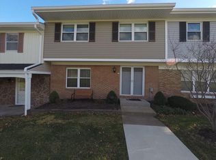 2131 Greenway Dr, Uniontown, OH 44685