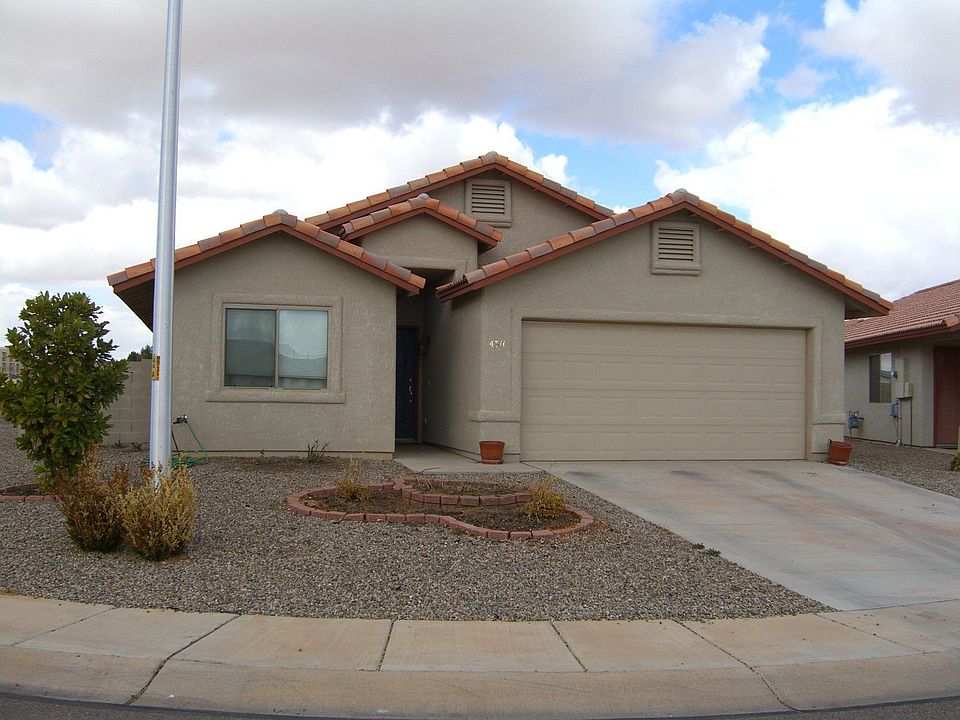 CORNER LOT ON EDGE OF CUL-DE-SAC