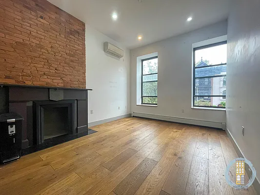 Rented by Brooklyn Rentals NYC | media 21