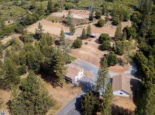 10889 Merrell Rd, Groveland, CA 95321