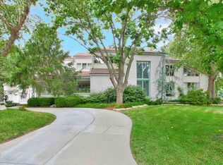 8802 E Woodcrest Cir, Wichita, KS 67206