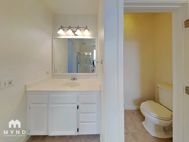 2742 Chateau Montelena Way — Photo 17