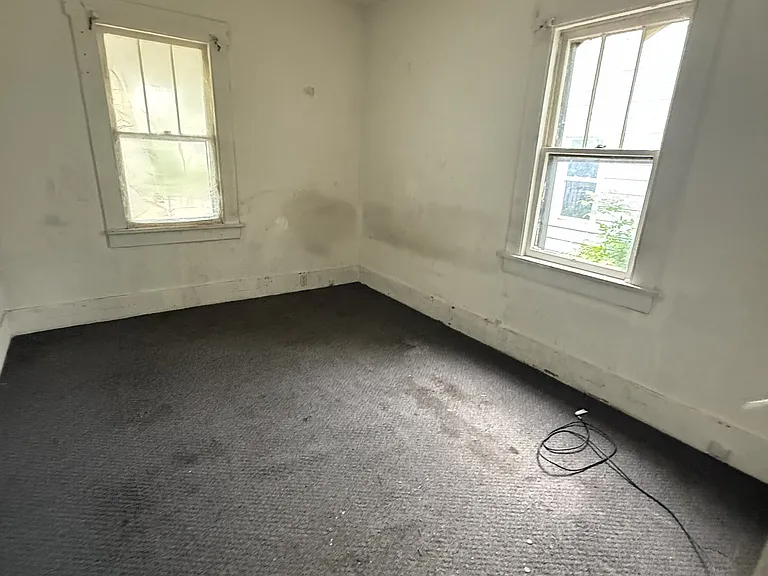 1303 E Whitmer St — Photo 10